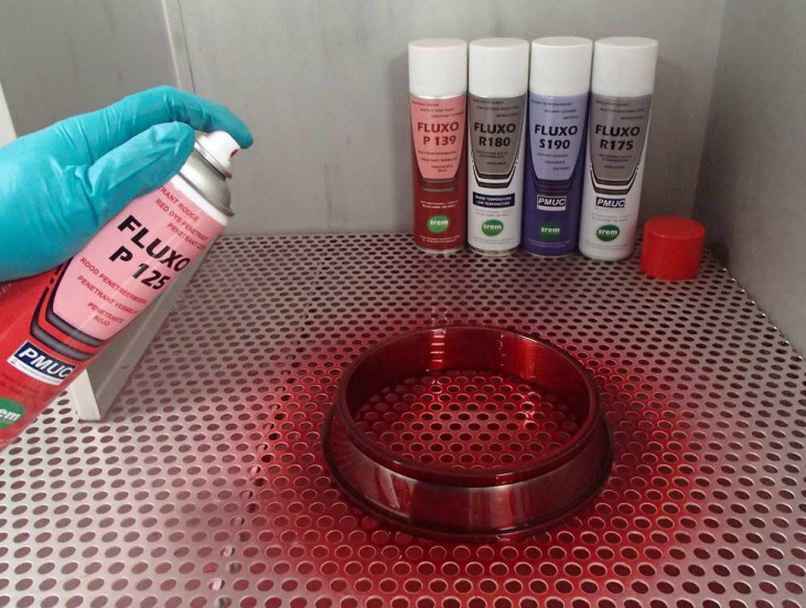 Liquidi penetranti SREM FLUXO controllo penetrante controlli non distruttivi liquido